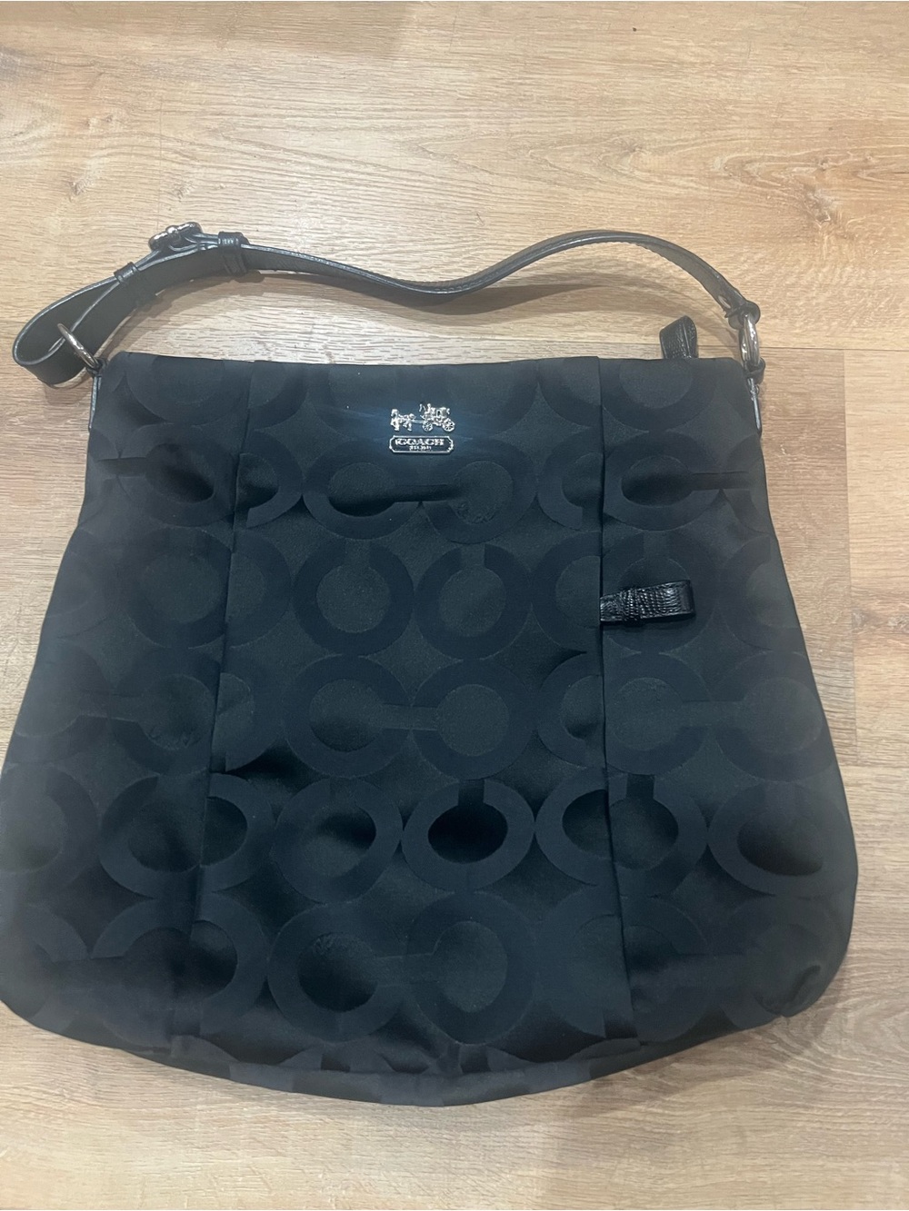 Coach Madison Isabelle Shoulder Bag in black
